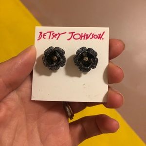Betsey Johnson Flower Earrings